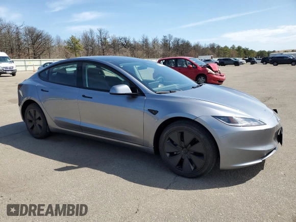 2025 Tesla Model 3 Long Range z VIN 5YJ3E1EBXSF979187, wystawiony jako Copart lot #53171955 z przebiegiem 198 mil mil oraz Szkoda całkowita • Salvage title. Historia ofert i sprzedaży dostępna na DreamBid. Obrazek 4.