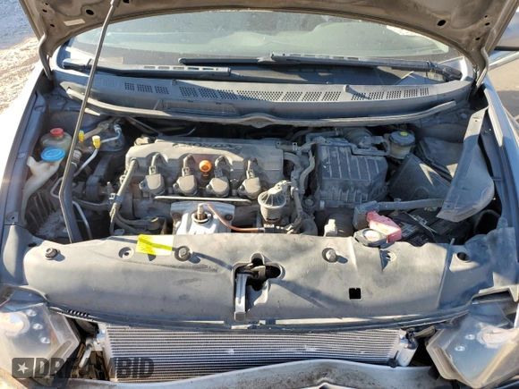 2010 Honda Civic Cpe LX with VIN 2HGFG1B67AH527237, listed as a Copart auction lot 71032914 with 184,842 mi miles and Salvage Title. Bid and sale history available at carsss.com. Image 12.