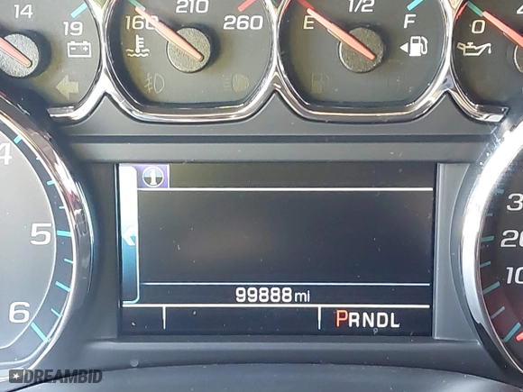 2018 Chevrolet Silverado 1500 LT with VIN 3GCUCRER8JG299111, listed as a IAAI auction lot 42063560 with 99,888 mi miles. Bid and sale history available at carsss.com. Image 15.