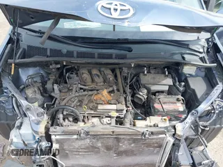 2015 Toyota Sienna XLE with VIN 5TDYK3DC9FS653421, listed as a IAAI auction lot 42031069 with 175,830 mi miles. Bid and sale history available at carsss.com. Image 10.