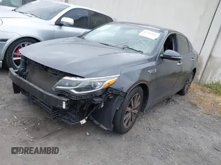 2019 Kia Optima LX z VIN 5XXGT4L38KG319215, wystawiony jako IAAI lot #42226251 z przebiegiem 70 449 mil mil oraz . Historia ofert i sprzedaży dostępna na DreamBid. Obrazek 2.