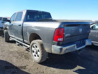 2015 Ram 2500 SLT with VIN 3C6UR5DL5FG685844, listed as a IAAI auction lot 41625743 with 203,224 mi miles. Bid and sale history available at carsss.com. Image 3.