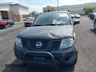 2014 Nissan Frontier SV with VIN 1N6AD0ER8EN756702, listed as a IAAI auction lot 42021294 with 135,143 mi miles and . Bid and sale history available at DreamBid. Image 13.