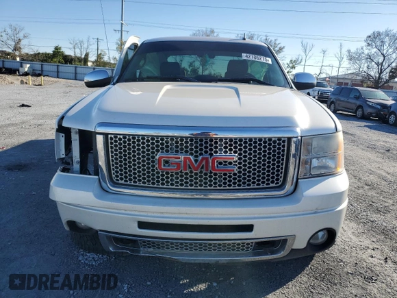 2011 GMC Sierra 1500 Denali z VIN 3GTP2XE26BG222472, wystawiony jako Copart lot #42186215 z przebiegiem Nie podano mil oraz Nie do naprawy • Non repairable. Historia ofert i sprzedaży dostępna na DreamBid. Obrazek 5.
