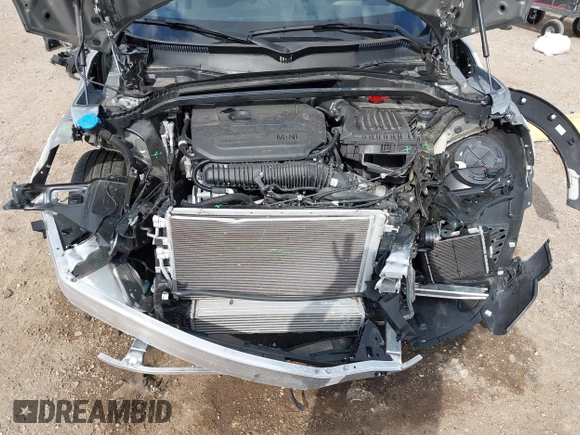 2024 MINI Countryman Cooper S с VIN WMZ53BR0XR3R54326, выставлен на аукционе IAAI как лот 41525350 с пробегом 19 442 миль миль и . История ставок и продаж доступна на DreamBid. Изображение 10.