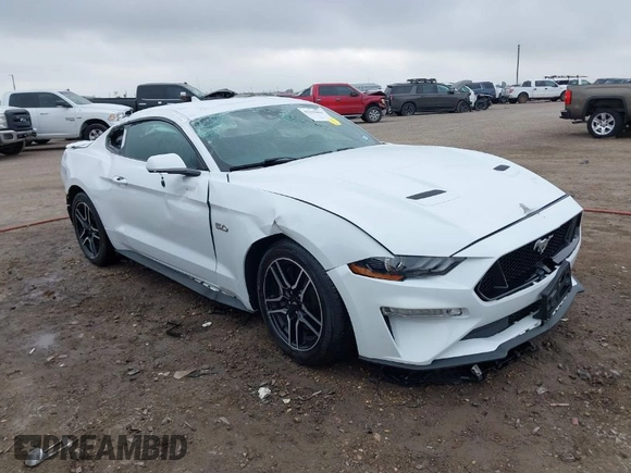 2022 Ford Mustang GT with VIN 1FA6P8CF5N5106237, listed as a IAAI auction lot 41515084 with 31,498 mi miles. Bid and sale history available at carsss.com. Image 1.