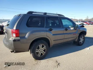 2004 Mitsubishi Endeavor LS with VIN 4A4MN21S34E061035, listed as a Copart auction lot 43833575 with 206,711 mi miles and Salvage Title. Bid and sale history available at carsss.com. Image 3.