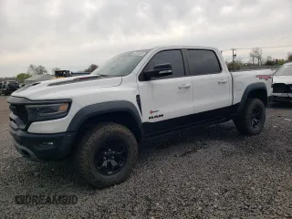 2021 Ram 1500 TRX z VIN 1C6SRFU98MN764513, wystawiony jako Copart lot #52564695 z przebiegiem 14 013 mil mil oraz Szkoda całkowita • Salvage title. Historia ofert i sprzedaży dostępna na DreamBid. Obrazek 1.