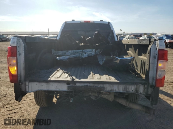 2022 Ford F-250 XL with VIN 1FT7X2AN6NED54339, listed as a Copart auction lot 50990255 with 54,805 mi miles and Salvage title. Bid and sale history available at DreamBid. Image 6.
