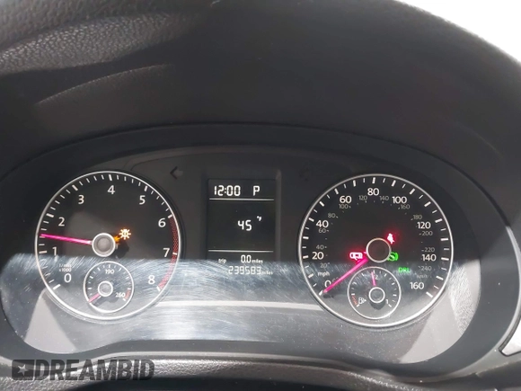 2012 Volkswagen Passat S z VIN 1VWAP7A3XCC050485, wystawiony jako IAAI lot #41690837 z przebiegiem 239 583 mil mil oraz . Historia ofert i sprzedaży dostępna na DreamBid. Obrazek 7.