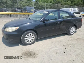 2005 Toyota Camry STD z VIN 4T1BE32K35U091240, wystawiony jako Copart lot #59012535 z przebiegiem 168 721 mil mil oraz Szkoda całkowita • Salvage title. Historia ofert i sprzedaży dostępna na DreamBid. Obrazek 1.
