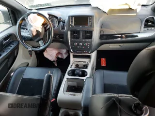 2017 Dodge Grand Caravan SXT with VIN 2C4RDGCG1HR750697, listed as a Copart auction lot 83490934 with 169,817 mi miles and Salvage Title. Bid and sale history available at DreamBid. Image 8.