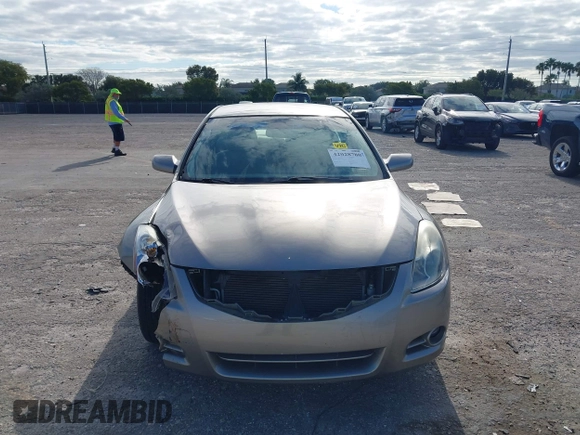 2012 Nissan Altima 2.5 S with VIN 1N4AL2AP6CN555762, listed as a IAAI auction lot 42028780 with 64,133 mi miles. Bid and sale history available at carsss.com. Image 13.