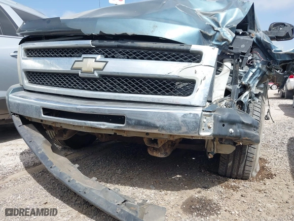 2010 Chevrolet Silverado 1500 LT with VIN 3GCRCSE07AG256393, listed as a IAAI auction lot 41735987 with 157,543 mi miles. Bid and sale history available at carsss.com. Image 20.