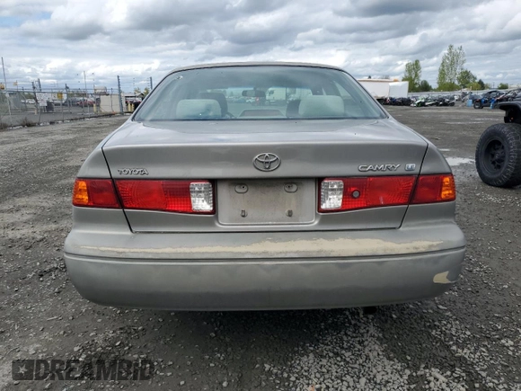 2001 Toyota Camry CE with VIN JT2BG22K810542441, listed as a Copart auction lot 52969515 with 251,008 mi miles and Salvage Title. Bid and sale history available at DreamBid. Image 6.