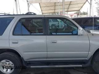 1999 Toyota 4Runner SR5 with VIN JT3GN86R5X0120573, listed as a IAAI auction lot 42450908 with 161,227 mi miles and . Bid and sale history available at DreamBid. Image 13.