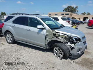 2015 Chevrolet Equinox LT with VIN 2GNALBEKXF6329989, listed as a IAAI auction lot 42054796 with 136,559 mi miles and . Bid and sale history available at carsss.com. Image 1.