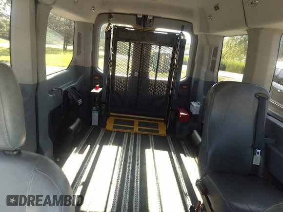 2019 Ford Transit XL с VIN 1FDZK1CMXKKA77886, выставлен на аукционе IAAI как лот 42600311 с пробегом 285 041 миль миль и . История ставок и продаж доступна на DreamBid. Изображение 8.