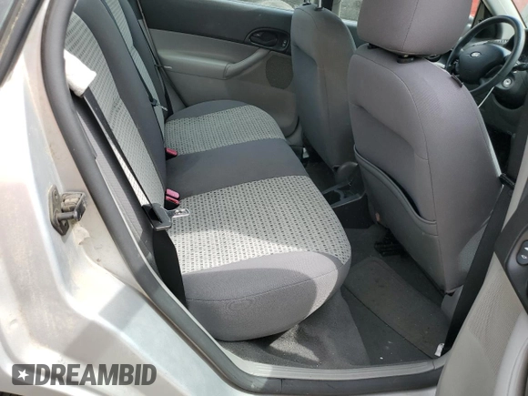 2006 Ford Focus S with VIN 1FAHP34N56W109006, listed as a Copart auction lot 53987745 with 111,677 mi miles and Salvage Title. Bid and sale history available at carsss.com. Image 10.