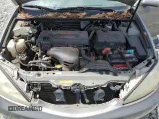 2005 Toyota Camry STD z VIN 4T1BE32K25U594905, wystawiony jako Copart lot #55049485 z przebiegiem 248 289 mil mil oraz Czysty tytuł • Clean title. Historia ofert i sprzedaży dostępna na DreamBid. Obrazek 11.