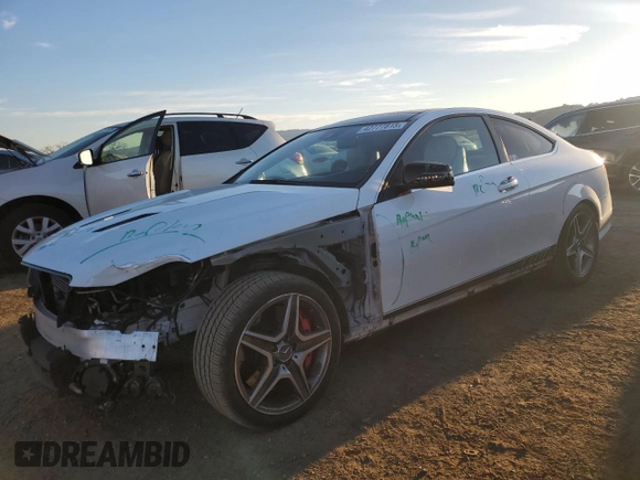 2015 Mercedes-Benz C-Class C 63 AMG with VIN WDDGJ7HB2FG367790, listed as a Copart auction lot 42777815 with 89,816 mi miles and Salvage Title. Bid and sale history available at carsss.com. Image 1.
