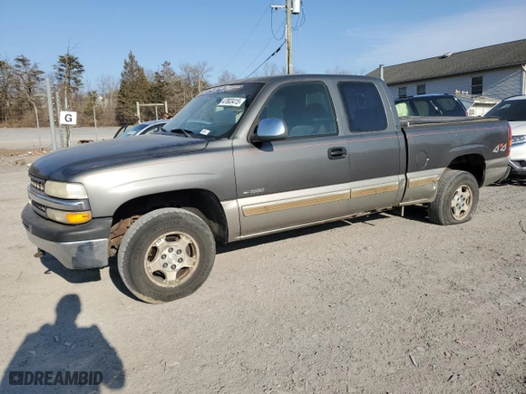 2001 Chevrolet Silverado 1500 LS with VIN 1GCEK19V41E101096, listed as a Copart auction lot 47803415 with 368,606 mi miles and Clean Title. Bid and sale history available at carsss.com. Image 1.