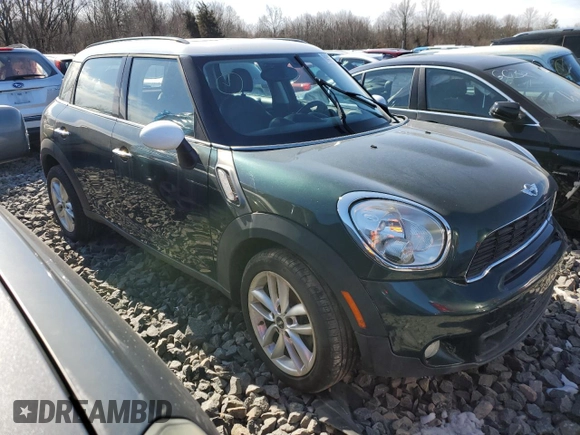 2011 MINI Countryman S with VIN WMWZC5C57BWL55330, listed as a Copart auction lot 84519294 with 120,080 mi miles and Clean Title. Bid and sale history available at DreamBid. Image 4.