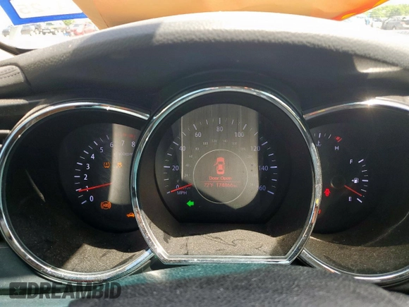 2013 Kia Optima EX с VIN 5XXGN4A77DG182352, выставлен на аукционе Copart как лот 54130995 с пробегом 174 866 миль миль и Чистый • Clean title. История ставок и продаж доступна на DreamBid. Изображение 9.