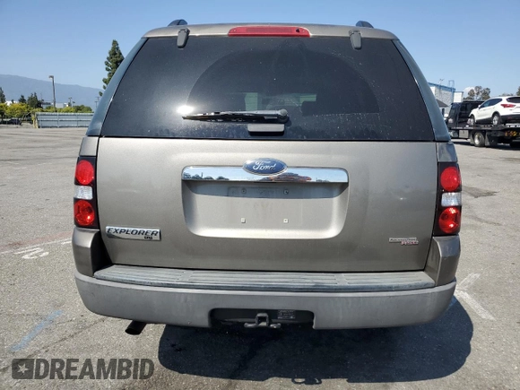 2006 Ford Explorer XLT with VIN 1FMEU63E76ZA01408, listed as a Copart auction lot 58244045 with 98,007 mi miles and Salvage title. Bid and sale history available at DreamBid. Image 6.