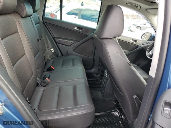 2017 Volkswagen Tiguan Wolfsburg Edition with VIN WVGSV7AX9HK007118, listed as a Copart auction lot 45331715 with 196,481 mi miles and Clean Title. Bid and sale history available at carsss.com. Image 11.