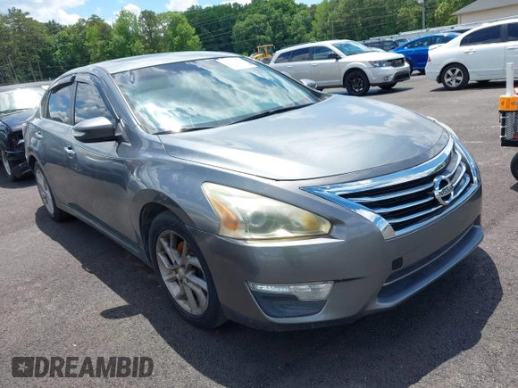 2014 Nissan Altima 2.5 S with VIN 1N4AL3AP8EC128555, listed as a IAAI auction lot 42193416 with 147,990 mi miles and . Bid and sale history available at carsss.com. Image 1.