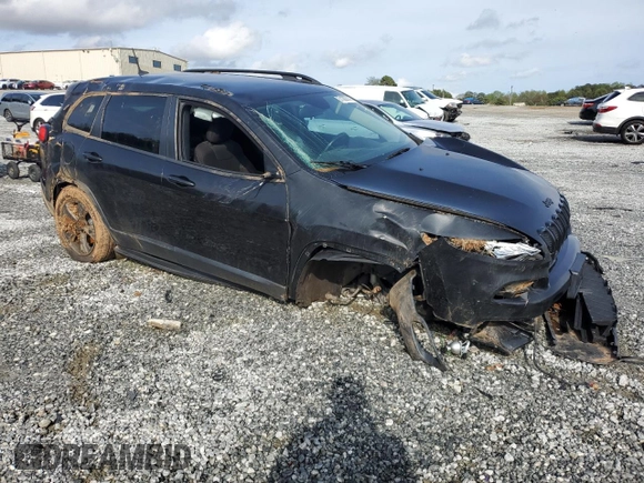 2016 Jeep Cherokee Latitude z VIN 1C4PJMCB5GW218927, wystawiony jako Copart lot #51283145 z przebiegiem 127 992 mil mil oraz Szkoda całkowita • Salvage title. Historia ofert i sprzedaży dostępna na DreamBid. Obrazek 4.