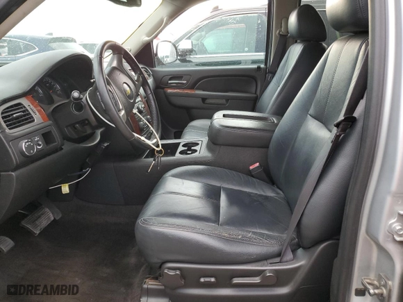 2013 Chevrolet Suburban LS with VIN 1GNSCHE07DR137842, listed as a Copart auction lot 74950244 with 150,072 mi miles and Non Repairable. Bid and sale history available at carsss.com. Image 7.