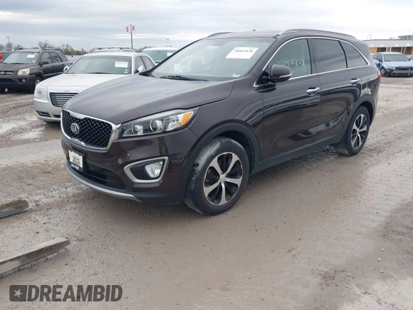 2018 Kia Sorento EX with VIN 5XYPH4A50JG367839, listed as a IAAI auction lot 38003838 with 68,127 mi miles and . Bid and sale history available at DreamBid. Image 2.