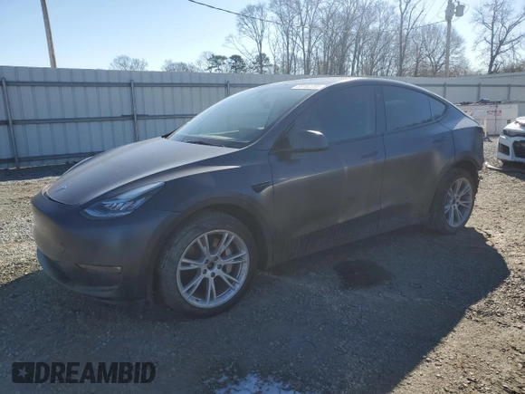 2022 Tesla Model Y Long Range z VIN 7SAYGAEE5NF430627, wystawiony jako Copart lot #89192355 z przebiegiem 35 107 mil mil oraz Szkody całkowita. Historia ofert i sprzedaży dostępna na DreamBid. Obrazek 1.