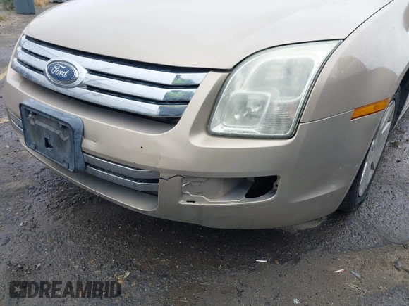 2006 Ford Fusion S with VIN 3FAFP06Z56R114621, listed as a IAAI auction lot 41901022 with 234,238 mi miles. Bid and sale history available at carsss.com. Image 18.