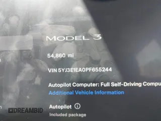 2023 Tesla Model 3 z VIN 5YJ3E1EA0PF655244, wystawiony jako IAAI lot #42004592 z przebiegiem 54 860 mil mil oraz . Historia ofert i sprzedaży dostępna na DreamBid. Obrazek 14.