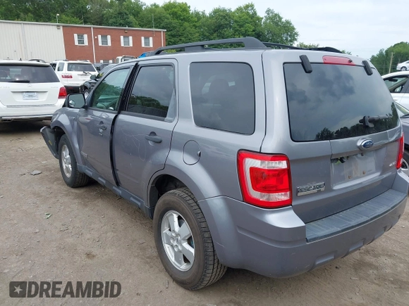 2008 Ford Escape XLT with VIN 1FMCU93108KE75766, listed as a IAAI auction lot 42595254 with 165,436 mi miles and . Bid and sale history available at DreamBid. Image 3.