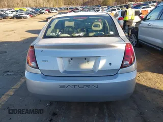 2005 Saturn ION ION 2 z VIN 1G8AJ52F55Z143541, wystawiony jako IAAI lot #41306652 z przebiegiem 233 840 mil mil oraz . Historia ofert i sprzedaży dostępna na DreamBid. Obrazek 16.