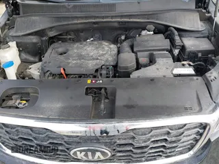 2020 Kia Sorento LX with VIN 5XYPGDA30LG638712, listed as a IAAI auction lot 41640969 with 62,197 mi miles and . Bid and sale history available at carsss.com. Image 10.