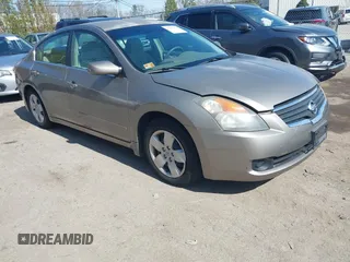 2008 Nissan Altima 2.5 S with VIN 1N4AL21E28C129424, listed as a IAAI auction lot 41967867 with 67,743 mi miles. Bid and sale history available at carsss.com. Image 1.