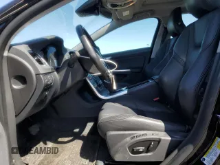 2018 Volvo S60 Inscription Platinum with VIN LYV402TM4JB172922, listed as a Copart auction lot 54655585 with 38,002 mi miles and Salvage Title. Bid and sale history available at carsss.com. Image 7.