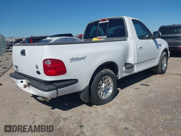 2001 Ford F-150 XL with VIN 2FTZF07221CA45965, listed as a IAAI auction lot 41621617 with 190,372 mi miles. Bid and sale history available at carsss.com. Image 4.