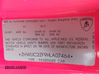 2017 Lamborghini Huracan z VIN ZHWUC2ZF9HLA07464, wystawiony jako IAAI lot #40491332 z przebiegiem 15 069 mil mil oraz . Historia ofert i sprzedaży dostępna na DreamBid. Obrazek 9.