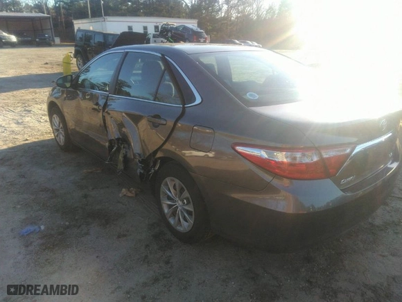 2015 Toyota Camry XLE with VIN 4T1BF1FK7FU873327, listed as a IAAI auction lot 41197629 with NaN miles. Bid and sale history available at carsss.com. Image 3.