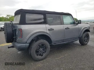 2022 Ford Bronco with VIN 1FMEE5BP6NLA79660, listed as a Copart auction lot 58370975 with 28,359 mi miles and Salvage title. Bid and sale history available at DreamBid. Image 3.