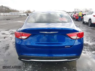 2015 Chrysler 200 Limited with VIN 1C3CCCAB0FN564401, listed as a IAAI auction lot 41687557 with 133,332 mi miles. Bid and sale history available at carsss.com. Image 16.