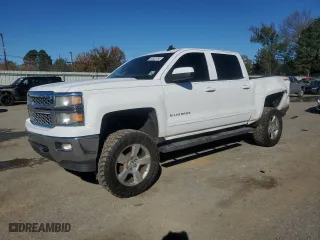 2015 Chevrolet Silverado 1500 LT with VIN 3GCUKREC8FG487004, listed as a Copart auction lot 84532764 with 159,571 mi miles and Salvage Title. Bid and sale history available at carsss.com. Image 1.