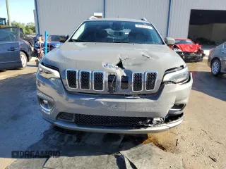2019 Jeep Cherokee Limited with VIN 1C4PJLDBXKD428209, listed as a Copart auction lot 46107223 with 34,532 mi miles and Salvage Title. Bid and sale history available at DreamBid. Image 5.