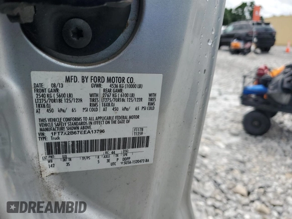 2014 Ford F-250 XL with VIN 1FT7X2B67EEA13796, listed as a Copart auction lot 61712565 with 130,090 mi miles and Salvage title. Bid and sale history available at DreamBid. Image 12.
